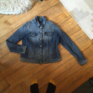 Levis Jean Jacket / Womens Size L